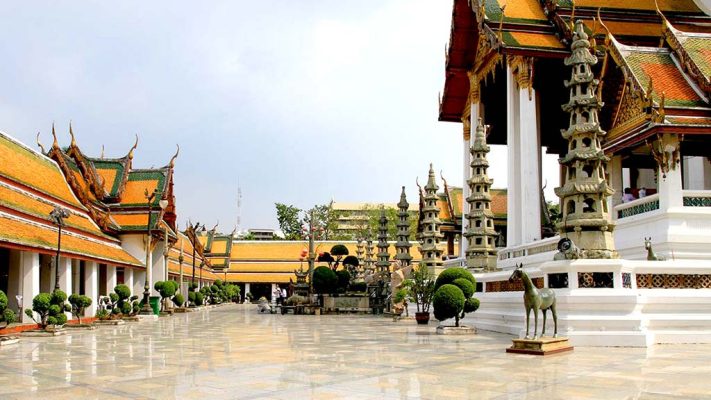 Wat Suthat Thepwararam.