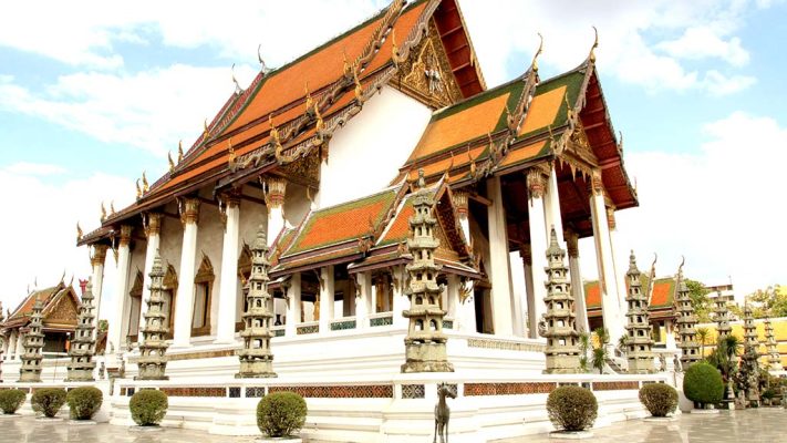 Assembly hall of Wat Suthat Thepwararam.